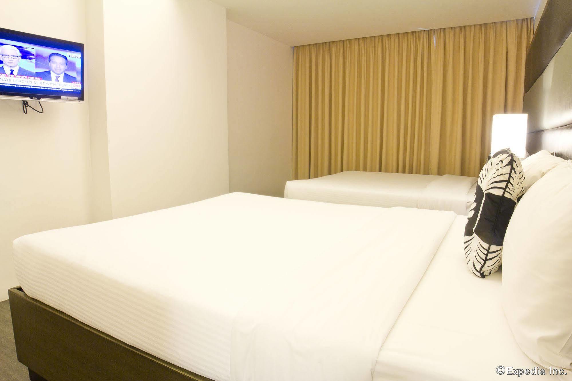 Privato Ortigas Hotel Pasig City Kültér fotó